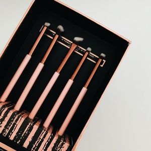 NEW + UNUSED! Luxie Mini Detail Eye Brush Set
